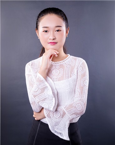 宁静/项目经理